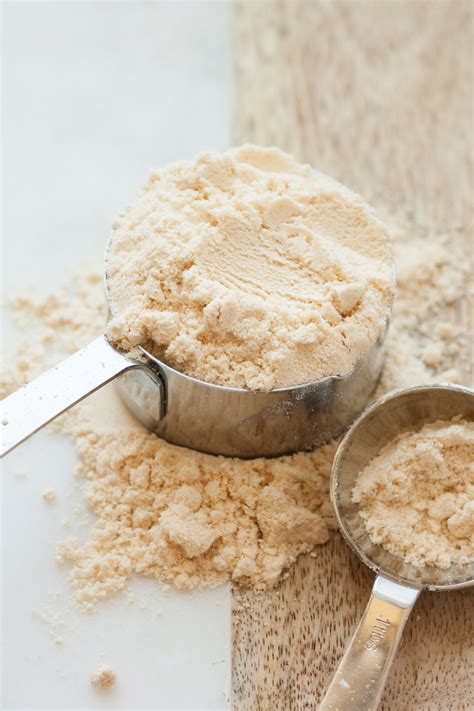 what is coconut flour